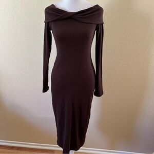 Universal Thread Women’s Off Shoulder Long Sleeves Dress Brown Size XS NWT